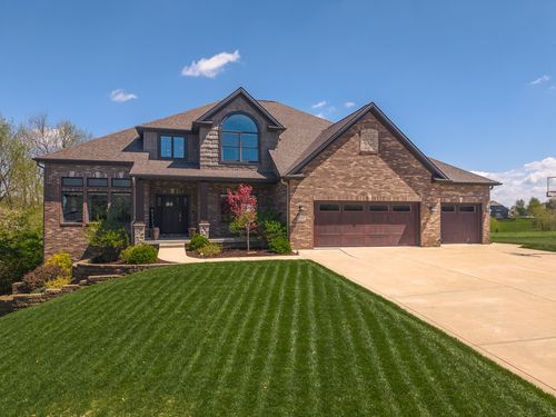 9487 Janel Dr, Bloomington, IL, 61705-4041 | Card Image