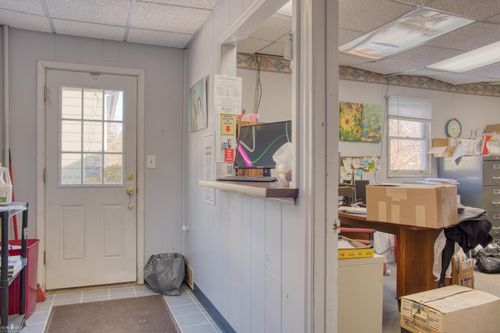 1585 S M 52, Owosso, MI, 48867-8915 | Card Image