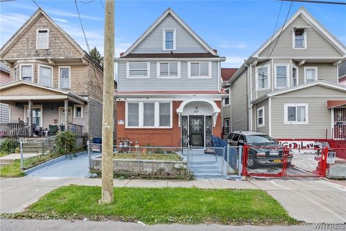 189 Kingsley St, Buffalo, NY, 14208-2202 | Card Image