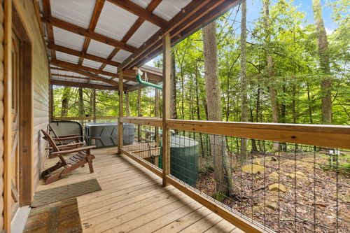 222 Muir Rd, Rogers, KY, 41365-9017 | Card Image