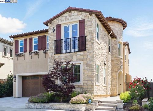 1059 Trumpet Vine Ln, San Ramon, CA, 94582-5396 | Card Image