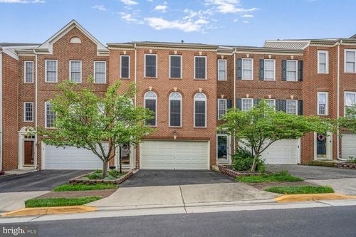 8010 Samuel Wallis St, LORTON, VA, 22079-2348 | Card Image