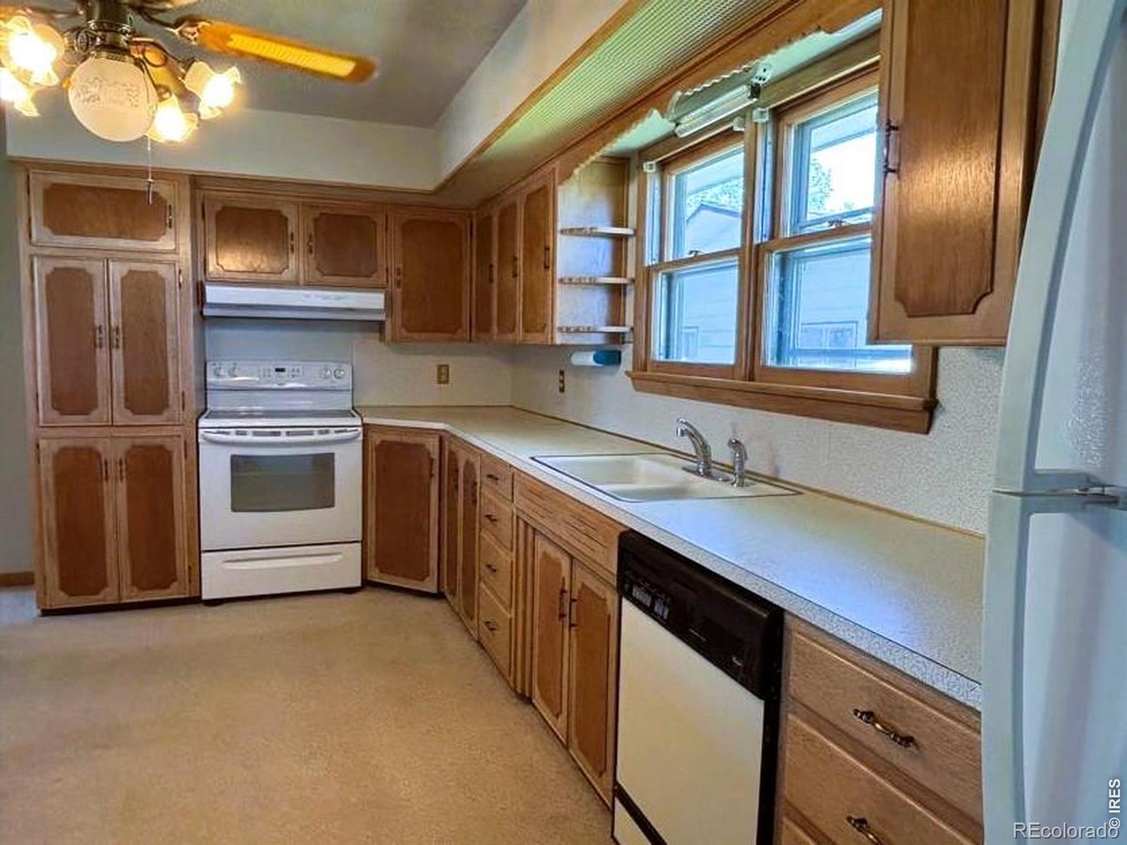 Residential in Sterling 4