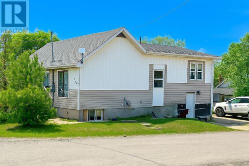 240 Walker St, Beardmore, ON, P0T2B0 | Card Image