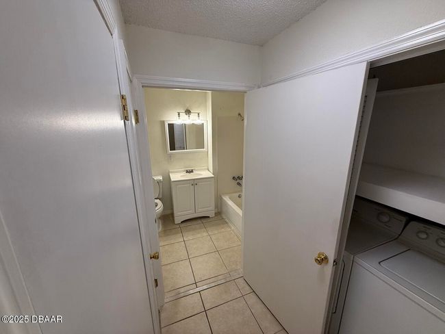 L1 - 1600 Big Tree Rd, Condo with 2 bedrooms, 2 bathrooms and null parking in SOUTH DAYTONA FL | Image 41