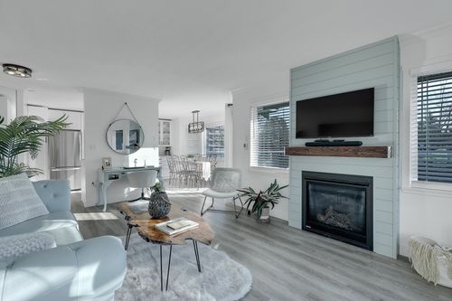 114-13965 16 Ave, Surrey, BC, V4A1P8 | Card Image