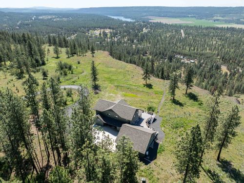 6560 Pine Ridge Way, Nine Mile Falls, WA, 99026 | Card Image