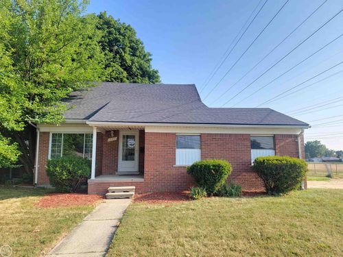12531 Common Rd, Warren, MI, 48093-5035 | Card Image
