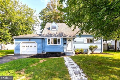 15 Francine Dr, Trenton, NJ, 08610-2410 | Card Image
