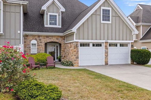 221 Macallister Way, ROCKINGHAM, VA, 22801-2433 | Card Image