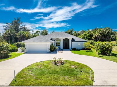 131 Broadmoor Lane, House other with 3 bedrooms, 2 bathrooms and null parking in Rotonda West FL | Image 1