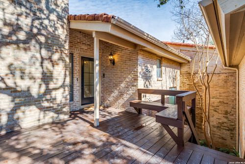 11425 Mission Trace St, San Antonio, TX, 78230-2113 | Card Image