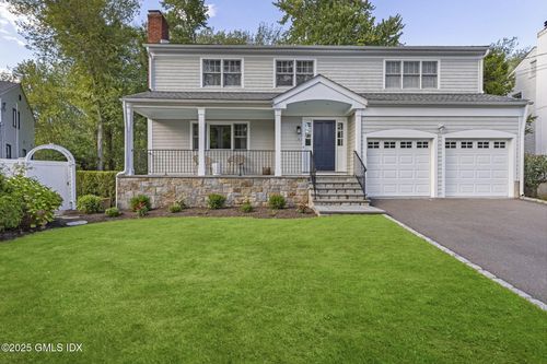29 Griffith Rd, Riverside, CT, 06878-1201 | Card Image