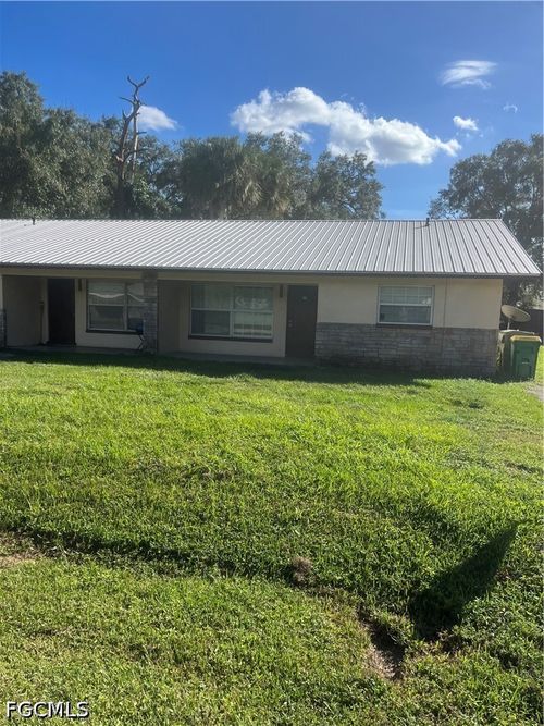 343 3rd Ave, Labelle, FL, 33935-4717 | Card Image