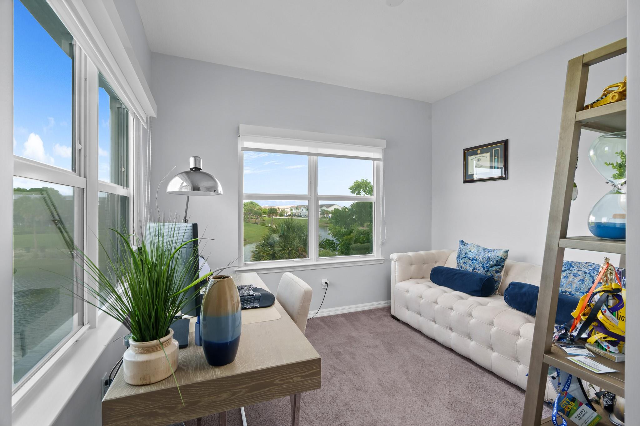Eucalyptus Dr, Hollywood, FL 33021