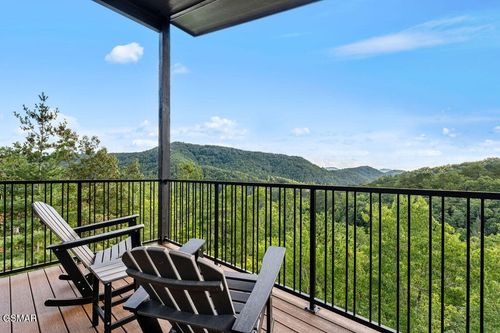 1423 Mountain Ash Way, Sevierville, TN, 37876 | Card Image