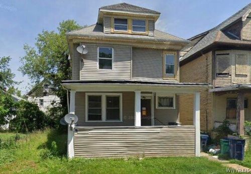42 Brewster Street, Buffalo, NY, 14214 | Card Image