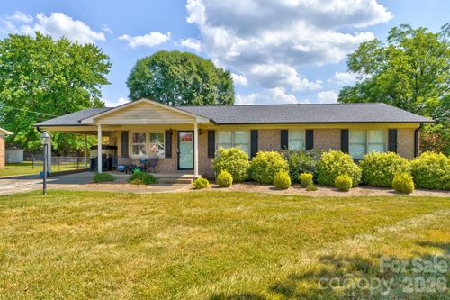 1014 Ranbar St, Cherryville, NC, 28021-2615 | Card Image