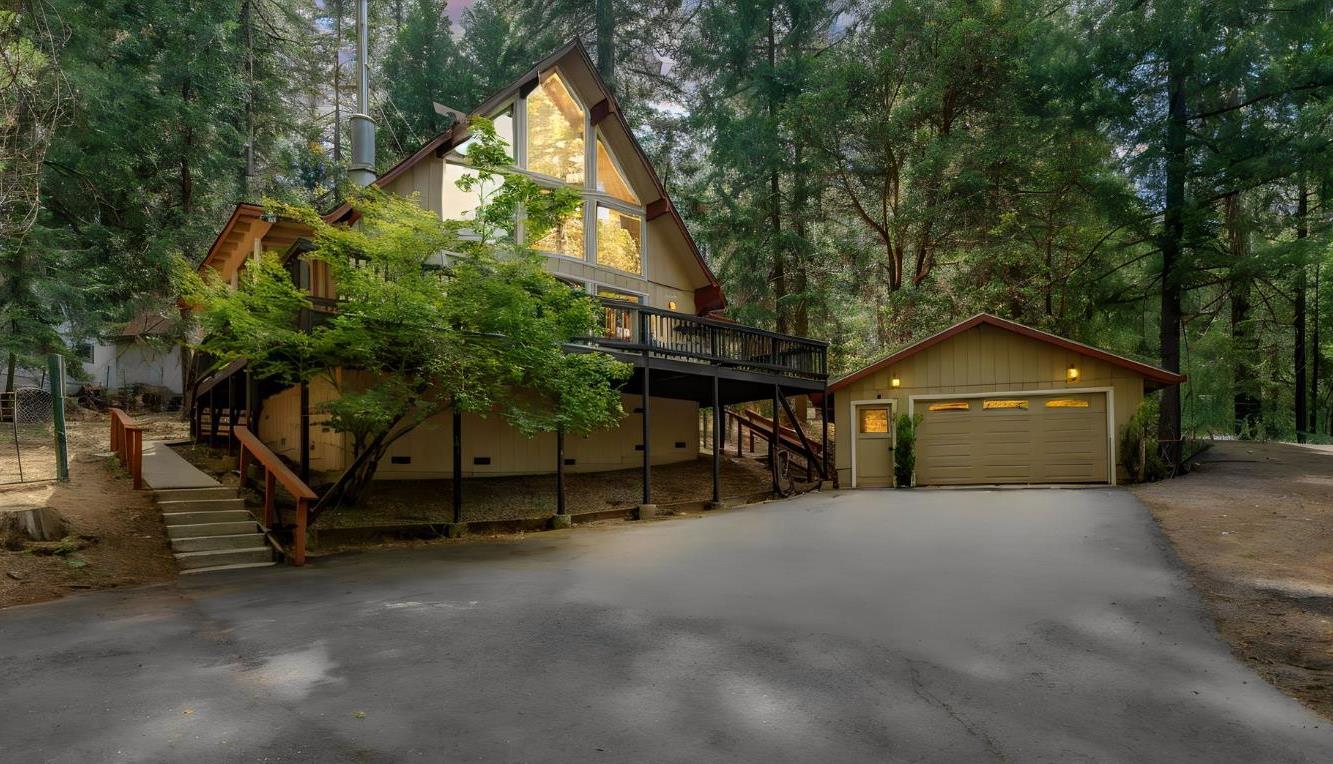Residential in Pioneer