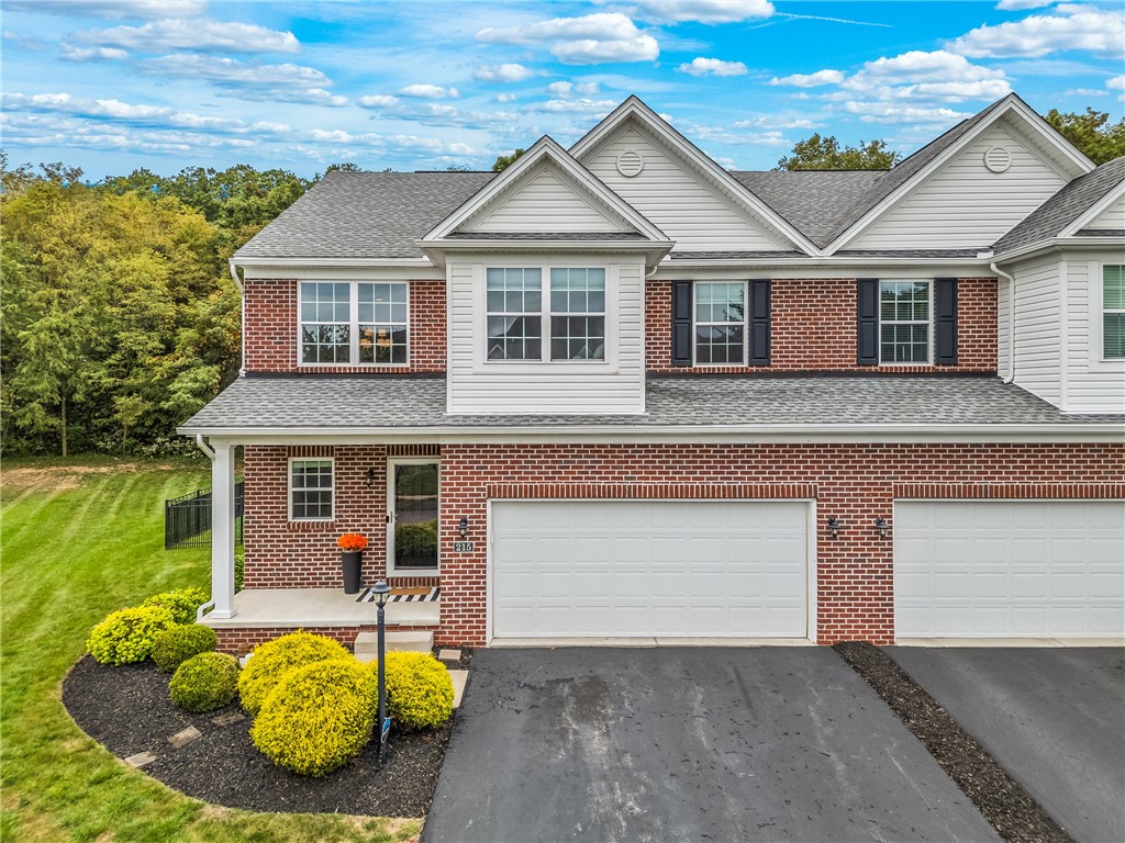 Bentbrook Cir, Cranberry Township, PA 16066