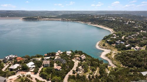 1086 Oc Trout Dr, Canyon Lake, TX, 78133-6299 | Card Image