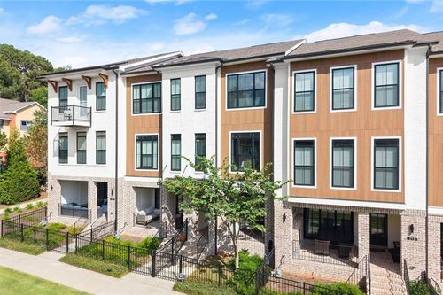 215 Downing Dr, Alpharetta, GA, 30022-5872 | Card Image