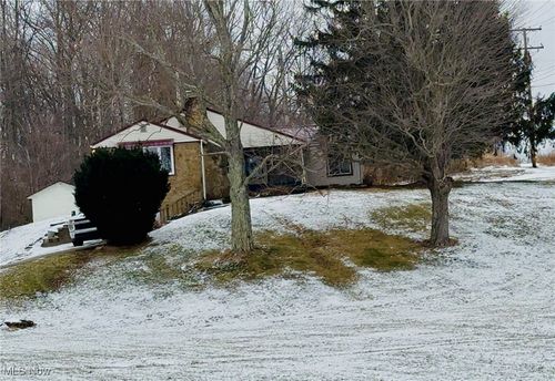 10050 Norwich Dr, Norwich, OH, 43767-9791 | Card Image