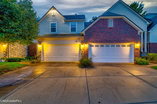 97-2195 Preserve Cir E, Canton, MI, 48188-2256 | Card Image