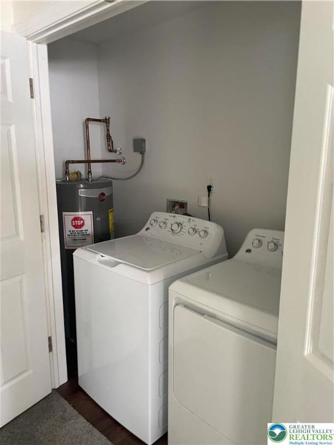 248 Kromer Rd, Condo with 2 bedrooms, 1 bathrooms and null parking in WIND GAP PA | Image 12