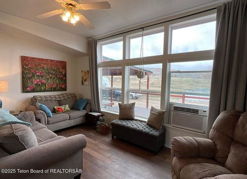 140 Jones Dr, La Barge, WY, 83123-5089 | Card Image