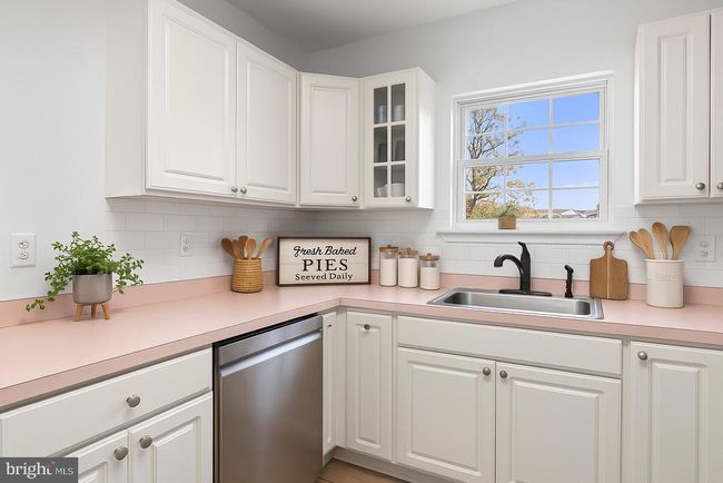 316 Nautilus Dr, House other with 3 bedrooms, 3 bathrooms and null parking in Manahawkin NJ | Image 17