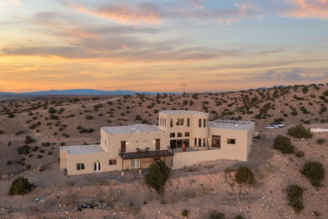 90 Camino Halcon, House other with 6 bedrooms, 6 bathrooms and null parking in Placitas NM | Image 54