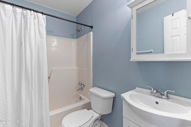 64 Sanders Dr, House other with 3 bedrooms, 2 bathrooms and null parking in Hubert NC | Image 16
