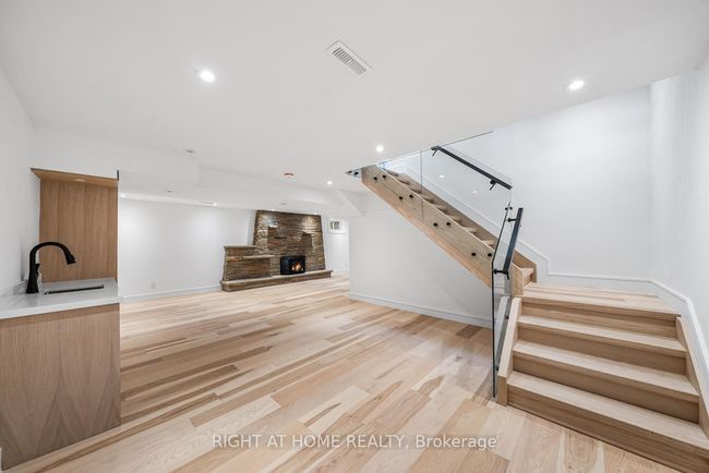 93 Pemberton Rd, House other with 6 bedrooms, 5 bathrooms and 6 parking in Richmond Hill ON | Image 32
