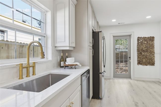 1712 25 Th Ave N, House other with 2 bedrooms, 1 bathrooms and null parking in ST PETERSBURG FL | Image 14