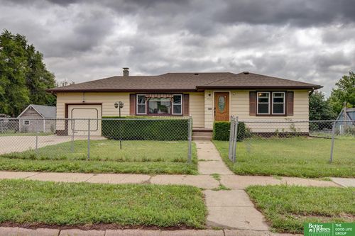 4317 S 37th St, Omaha, NE, 68107-1232 | Card Image