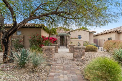 9869 E Davenport Dr, Scottsdale, AZ, 85260-8869 | Card Image
