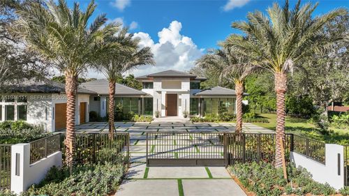 7725 Sw 114th St, Pinecrest, FL, 33156-4422 | Card Image