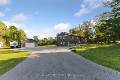 100 Pine Post Rd, House other with 3 bedrooms, 2 bathrooms and 13 parking in Keswick ON | Image 1