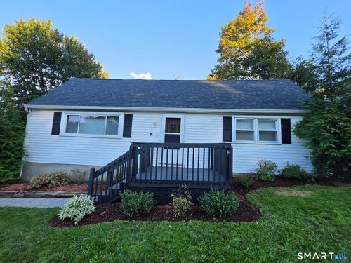 31 Ann St, East Haven, CT, 06513-2602 | Card Image
