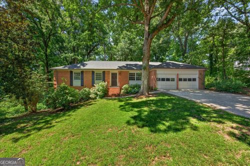 2160 Jay Ln Se, Smyrna, GA, 30080-3841 | Card Image