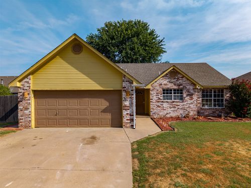 11101 E 118th Street N, Collinsville, OK, 74021 | Card Image