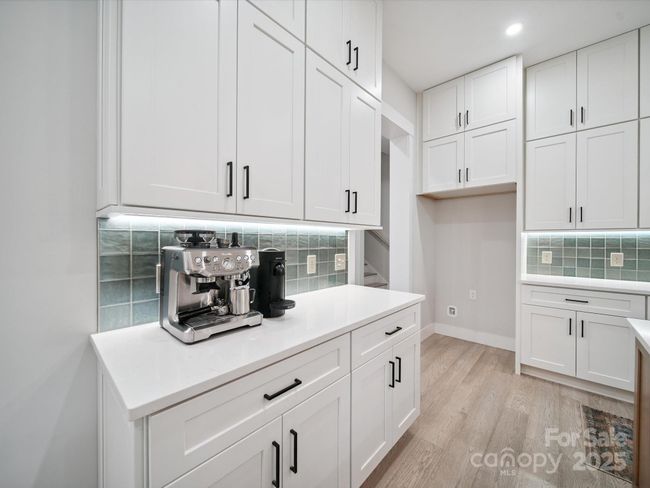 2108 Lakeview Cir, House other with 4 bedrooms, 4 bathrooms and null parking in Matthews NC | Image 16