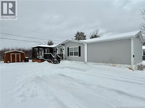6 Travis St, Miramichi, NB, E1V6A1 | Card Image