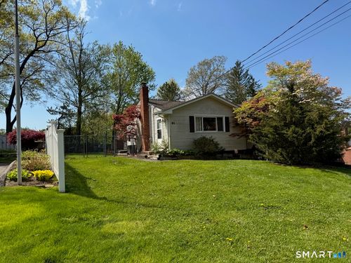 81 Arnold Dr, East Hartford, CT, 06108-2910 | Card Image