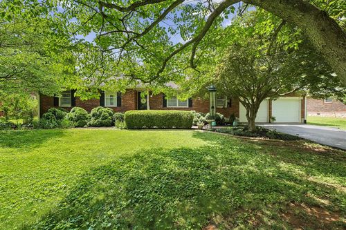 2112 Grider Pond Rd, Bowling Green, KY, 42104-4526 | Card Image