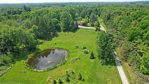 10566 2nd Line, Campbellville, ON, L0P1B0 | Card Image