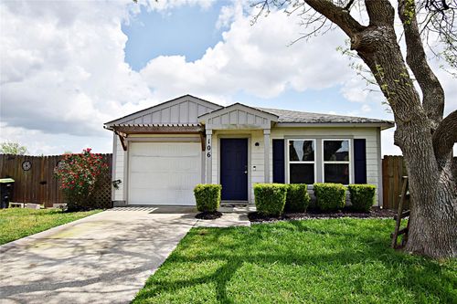 106 Collins Ct, Kendleton, TX, 77451 | Card Image