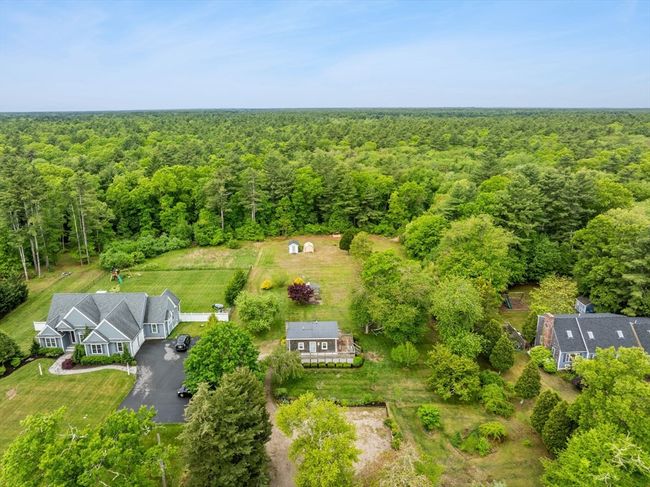 301 County Rd, House other with 1 bedrooms, 1 bathrooms and 6 parking in Marion MA | Image 9