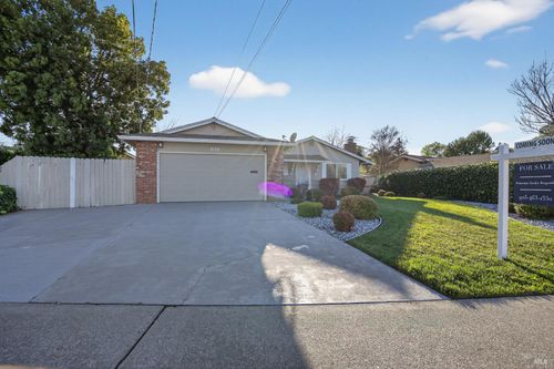 2851 San Antonio Dr, Walnut Creek, CA, 94598-4130 | Card Image